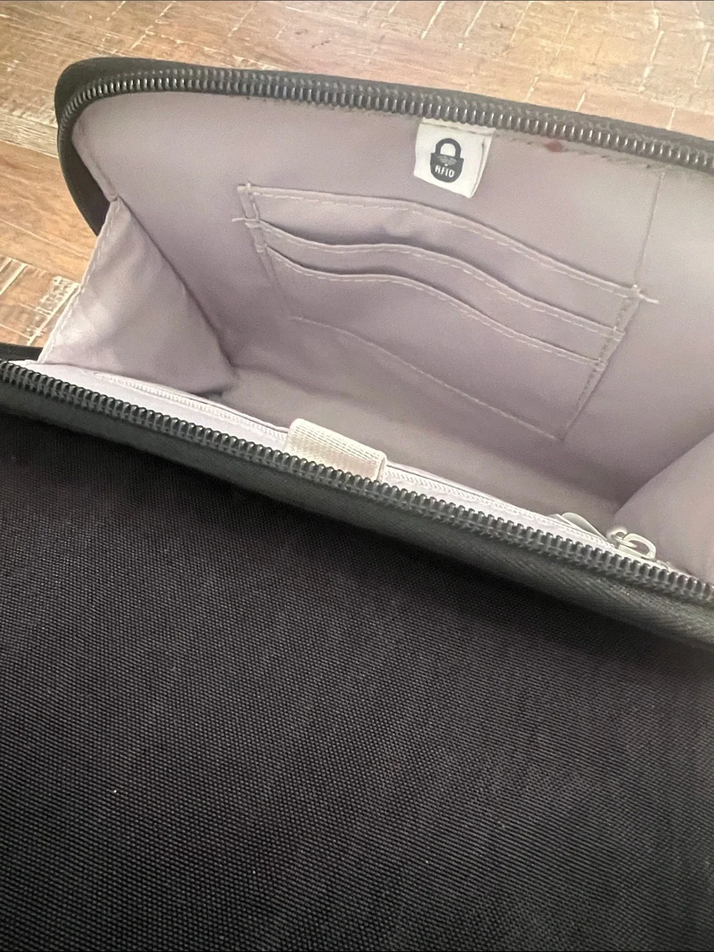 Baggallini Black Crossbody Wallet with Silver Turn-Lock - Picture 3 of 7